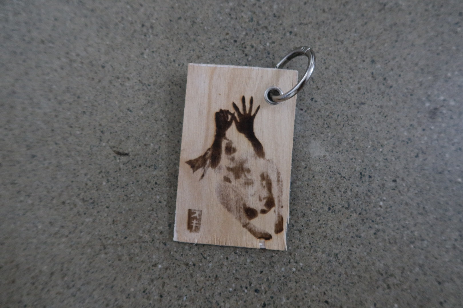 O01-2_Ki_KEYCHAIN